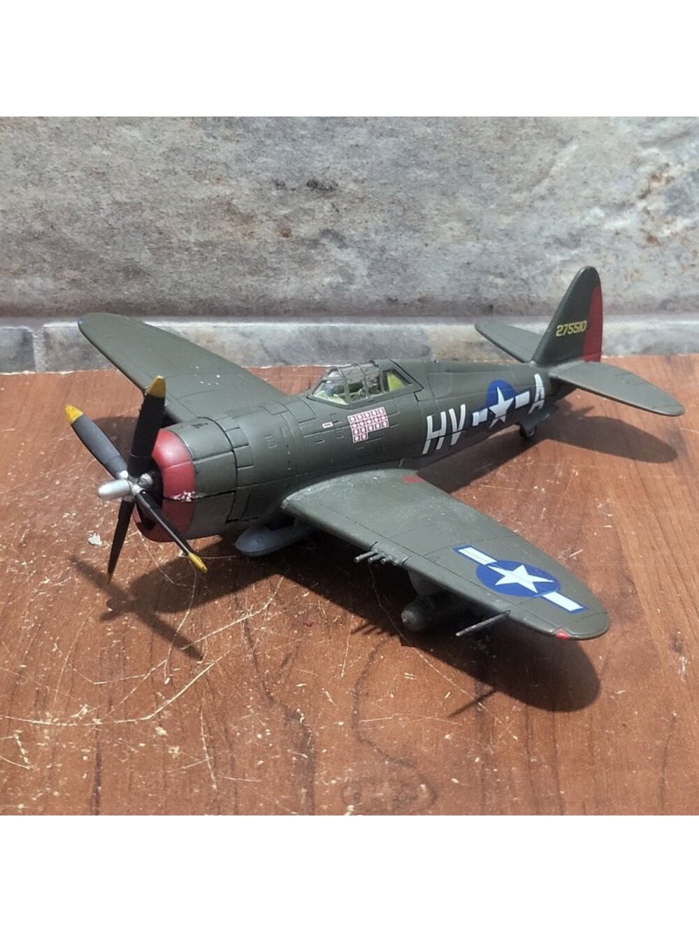 Republic P 47D Thunderbolt US Army Air Force Fighter Squadron HV 1/72 Scale